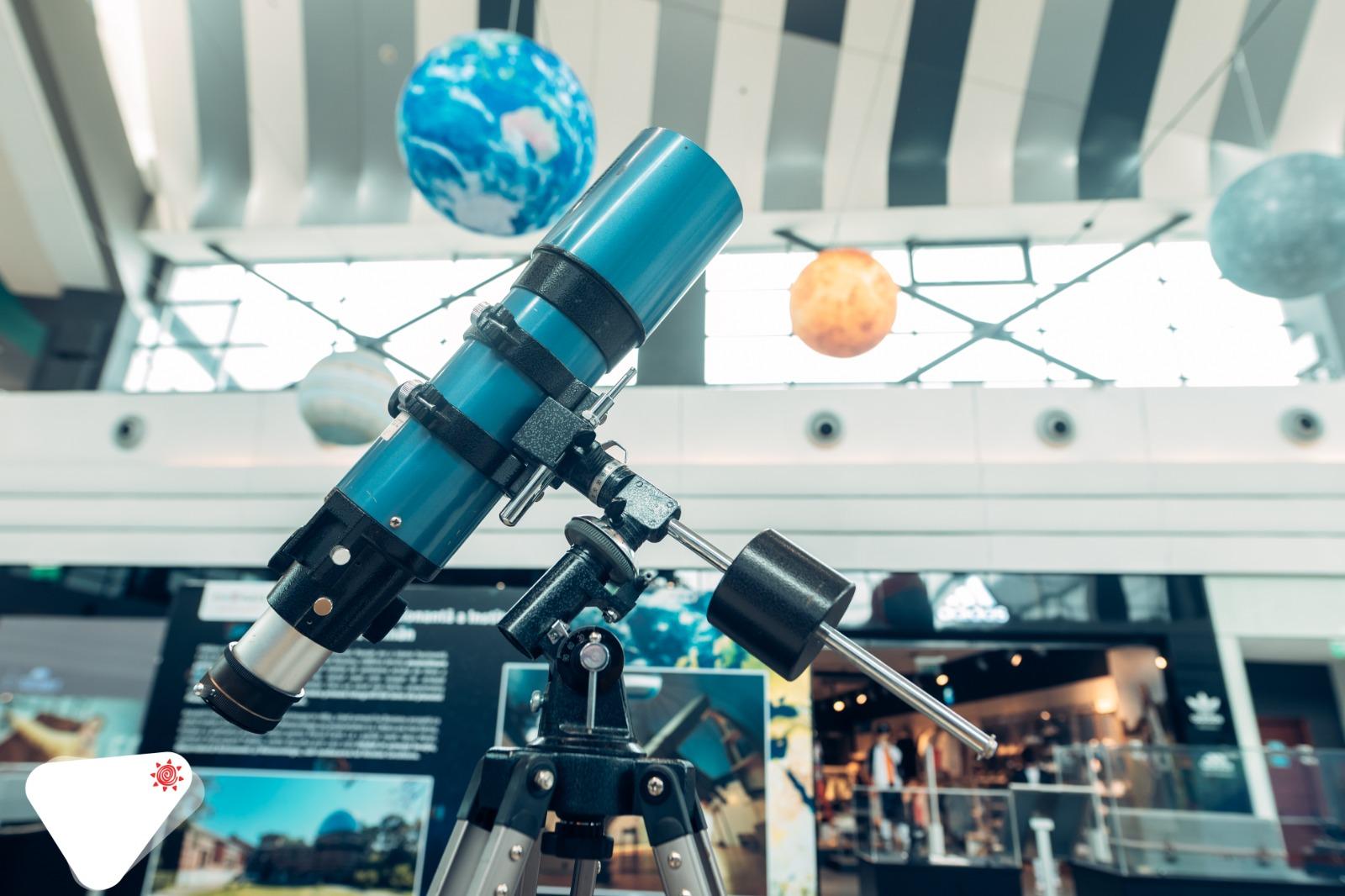 Peste 250.000 de bucureșteni au experimentat senzația unei călătorii printre planete în numai o săptămână