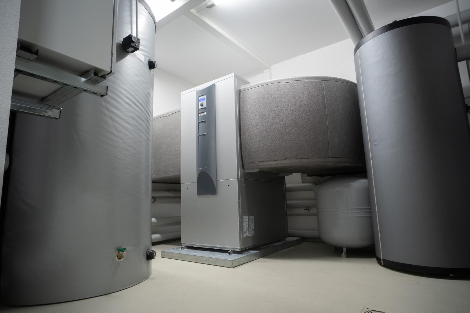 Boiler cu pompă de căldură; c&acirc;nd este mai eficient dec&acirc;t un boiler electric clasic